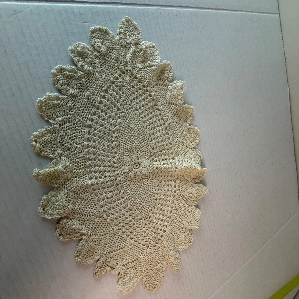 Vintage Beige Crochet Doilie Oval Victorian Lace Floral Cottagecore Centerpiece